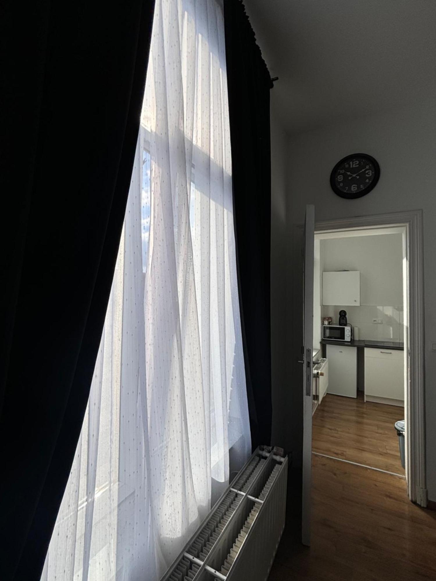 Studio Issa Bruxelles Eksteriør billede